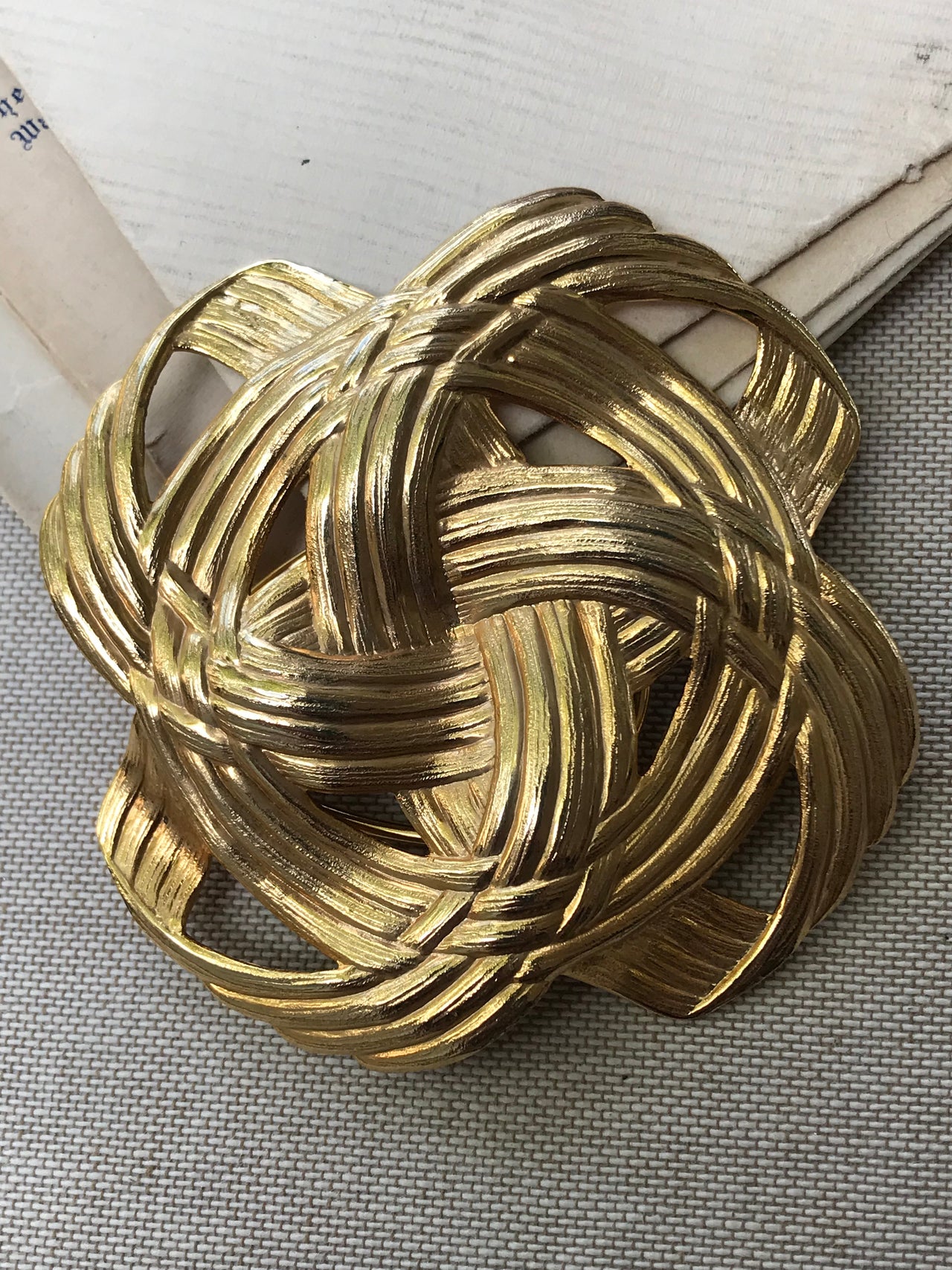 1970s Gold Knot Scarf Clip Accessory Bloomers and Frocks 