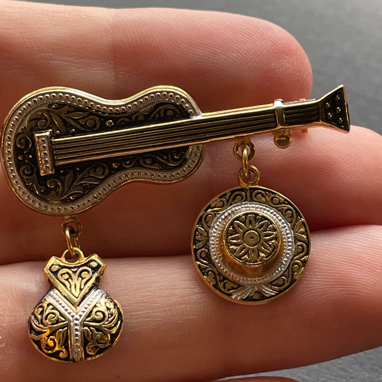 Damascene Spanish Guitar Brooch Jewelry Bloomers and Frocks 