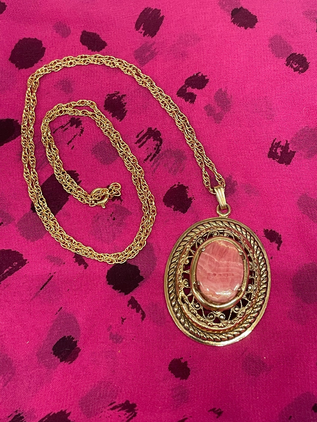 Pink Stone Gold Necklace (Barbie) Bloomers and Frocks 